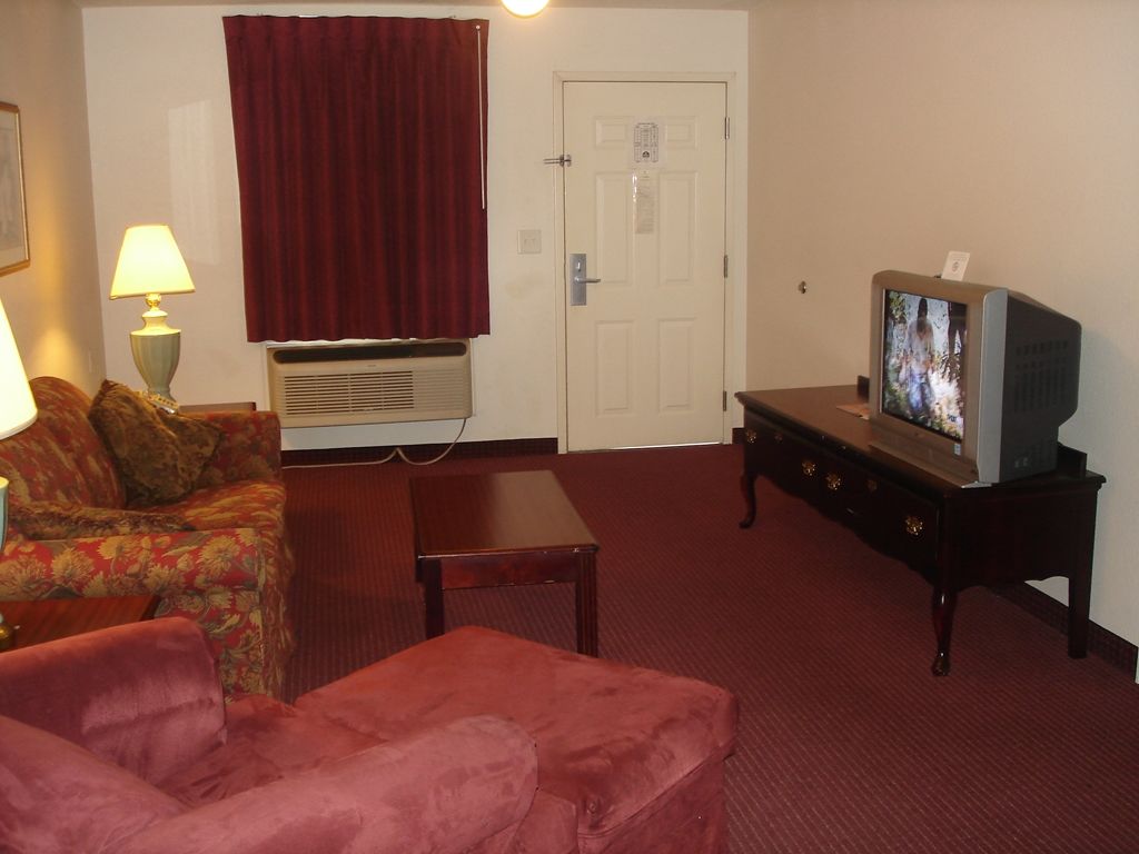 Douglas Inn & Suites Cleveland Quarto foto